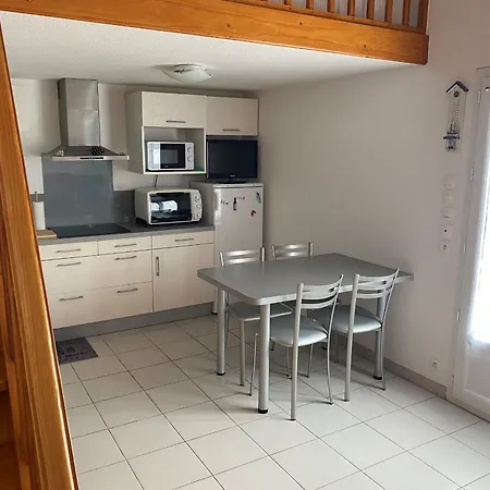 Maisonnette Avec Piscine, Terrasse, Parking, 5 Pers. - Fr-1-194-302 * Les Mouettes